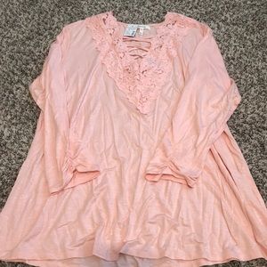 NWT pink flowy top with lace detail
